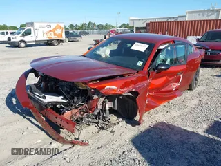 2023 Dodge Charger SXT z VIN 2C3CDXBG5PH511802, wystawiony jako IAAI lot #42039397 z przebiegiem 20 910 mil mil oraz . Historia ofert i sprzedaży dostępna na DreamBid. Obrazek 6.