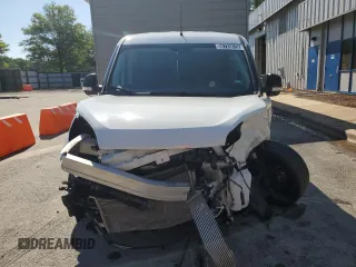 2022 Ram ProMaster City Cargo Tradesman with VIN ZFBHRFAB6N6Y24331, listed as a Copart auction lot 56729625 with 32,854 mi miles and Salvage title. Bid and sale history available at DreamBid. Image 5.