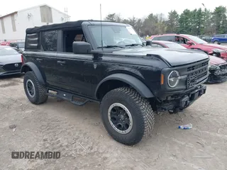 2022 Ford Bronco z VIN 1FMEE5DP5NLA79680, wystawiony jako IAAI lot #42093584 z przebiegiem 30 792 mil mil oraz . Historia ofert i sprzedaży dostępna na DreamBid. Obrazek 1.