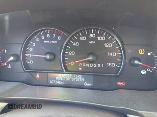 2009 Cadillac DTS 1SA z VIN 1G6KD57Y89U128646, wystawiony jako IAAI lot #40976417 z przebiegiem 167 346 mil mil oraz . Historia ofert i sprzedaży dostępna na DreamBid. Obrazek 7.