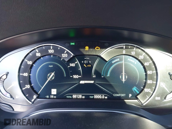 2019 BMW 5 Series 530e iPerformance with VIN WBAJA9C53KB388861, listed as a IAAI auction lot 41621712 with 68,128 mi miles. Bid and sale history available at carsss.com. Image 7.