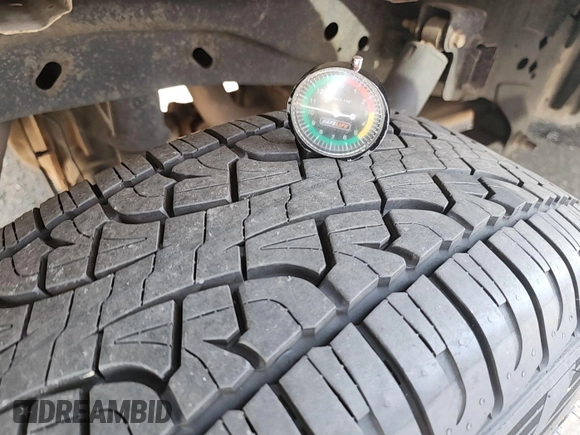 2013 Ford F-150 XL с VIN 1FTEX1EM1DFB03837, выставлен на аукционе IAAI как лот 42654794 с пробегом 182 687 миль миль и . История ставок и продаж доступна на DreamBid. Изображение 30.