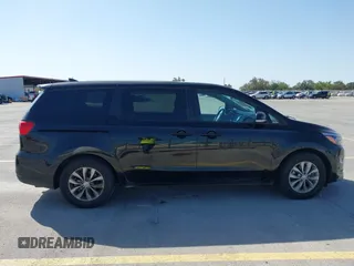 2020 Kia Sedona EX with VIN KNDMB5C18L6581794, listed as a IAAI auction lot 41767614 with 131,009 mi miles. Bid and sale history available at carsss.com. Image 14.