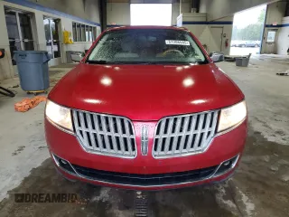 2012 Lincoln MKZ z VIN 3LNHL2GC1CR839595, wystawiony jako Copart lot #57206445 z przebiegiem 155 915 mil mil oraz Szkoda całkowita • Salvage title. Historia ofert i sprzedaży dostępna na DreamBid. Obrazek 5.