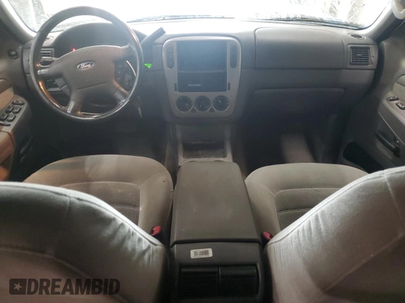 2004 Ford Explorer XLT with VIN 1FMDU73K94ZB08576, listed as a Copart auction lot 57076975 with 199,717 mi miles and Salvage title. Bid and sale history available at DreamBid. Image 8.
