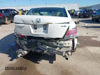 2009 Honda Accord EX-L with VIN 1HGCP36819A011542, listed as a IAAI auction lot 41764124 with 124,455 mi miles and . Bid and sale history available at DreamBid. Image 17.