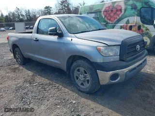2008 Toyota Tundra with VIN 5TFLU52178X012086, listed as a IAAI auction lot 41769468 with 999,999 mi miles. Bid and sale history available at carsss.com. Image 1.