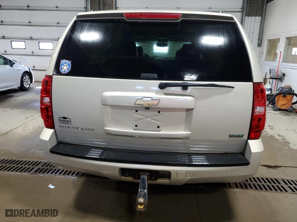 2011 Chevrolet Suburban LT with VIN 1GNSKJE38BR239135, listed as a Copart auction lot 50427935 with 208,971 mi miles and Clean Title. Bid and sale history available at carsss.com. Image 6.
