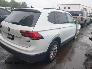 2018 Volkswagen Tiguan SEL с VIN 3VV2B7AX0JM096512, выставлен на аукционе IAAI как лот 42237884 с пробегом 60 209 миль миль и . История ставок и продаж доступна на DreamBid. Изображение 4.