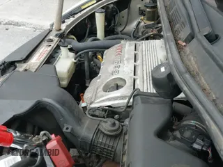 2004 Toyota Sienna XLE z VIN 5TDBA22C64S015095, wystawiony jako IAAI lot #43271708 z przebiegiem 141 821 mil mil oraz . Historia ofert i sprzedaży dostępna na DreamBid. Obrazek 12.