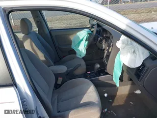 2006 Hyundai Elantra GLS with VIN KMHDN46D16U221642, listed as a IAAI auction lot 41754150 with 91,814 mi miles. Bid and sale history available at carsss.com. Image 5.