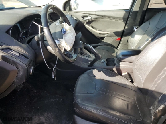 2012 Ford Focus SEL with VIN 1FAHP3H28CL416344, listed as a Copart auction lot 46628675 with 140,273 mi miles and Salvage Title. Bid and sale history available at carsss.com. Image 7.
