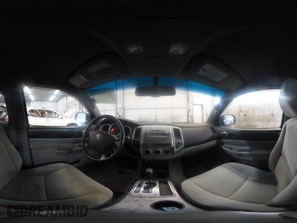 2011 Toyota Tacoma z VIN 5TFUX4EN1BX007462, wystawiony jako IAAI lot #41516380 z przebiegiem 93 111 mil mil oraz . Historia ofert i sprzedaży dostępna na DreamBid. Obrazek 19.