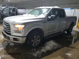 2015 Ford F-150 XLT with VIN 1FTFX1EG6FFC18080, listed as a Copart auction lot 44525305 with 204,497 mi miles and Salvage Title. Bid and sale history available at carsss.com. Image 1.
