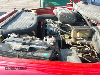 1997 Dodge 1500 z VIN 3B7HF13Z8VG721977, wystawiony jako IAAI lot #42427030 z przebiegiem 132 457 mil mil oraz . Historia ofert i sprzedaży dostępna na DreamBid. Obrazek 13.