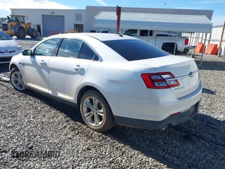 2013 Ford Taurus SEL with VIN 1FAHP2E87DG221557, listed as a IAAI auction lot 41331531 with 152,879 mi miles. Bid and sale history available at carsss.com. Image 3.
