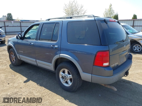 2002 Ford Explorer XLT с VIN 1FMZU73WX2ZC17621, выставлен на аукционе IAAI как лот 42110673 с пробегом 149 416 миль миль и . История ставок и продаж доступна на DreamBid. Изображение 3.