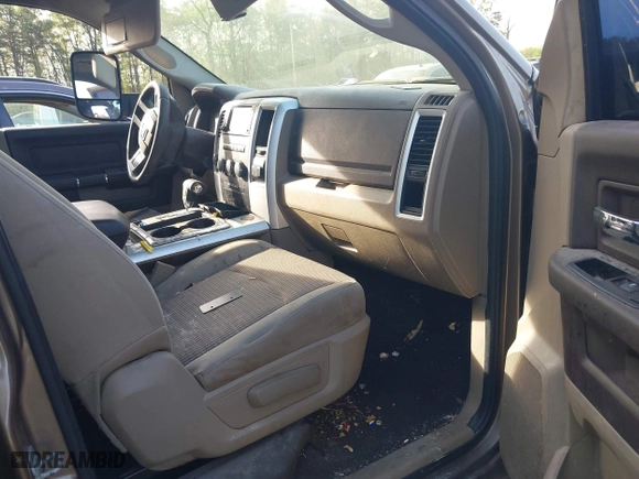 2009 Dodge Ram 1500 SLT with VIN 1D3HV18T39S724184, listed as a IAAI auction lot 42097416 with 297,630 mi miles. Bid and sale history available at carsss.com. Image 5.