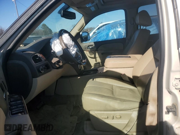 2013 GMC Yukon SLT with VIN 1GKS1CE05DR259086, listed as a Copart auction lot 42103305 with 130,079 mi miles and Salvage Title. Bid and sale history available at carsss.com. Image 7.