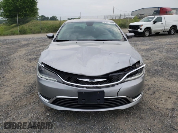 2015 Chrysler 200 Limited z VIN 1C3CCCAB9FN700895, wystawiony jako Copart lot #59985165 z przebiegiem 146 753 mil mil oraz Szkoda całkowita • Salvage title. Historia ofert i sprzedaży dostępna na DreamBid. Obrazek 5.