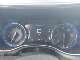 2018 Chrysler Pacifica Touring L Plus с VIN 2C4RC1EG1JR332594, выставлен на аукционе IAAI как лот 42170162 с пробегом 74 993 миль миль и . История ставок и продаж доступна на DreamBid. Изображение 7.