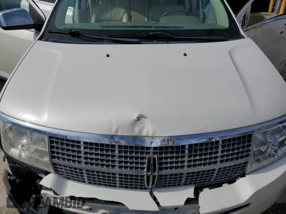 2007 Lincoln MKX with VIN 2LMDU68C57BJ16956, listed as a Copart auction lot 47212525 with 193,608 mi miles and Salvage Title. Bid and sale history available at carsss.com. Image 12.