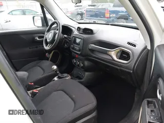 2017 Jeep Renegade Sport z VIN ZACCJAAH8HPG00484, wystawiony jako IAAI lot #42581933 z przebiegiem 138 091 mil mil oraz . Historia ofert i sprzedaży dostępna na DreamBid. Obrazek 5.