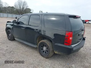 2011 Chevrolet Tahoe Commercial with VIN 1GNLC2E01BR289534, listed as a IAAI auction lot 41670183 with 119,422 mi miles and . Bid and sale history available at DreamBid. Image 3.