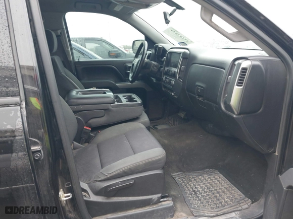 2015 Chevrolet Silverado 1500 LT with VIN 3GCUKREH8FG239959, listed as a IAAI auction lot 41483334 with 180,739 mi miles. Bid and sale history available at carsss.com. Image 5.