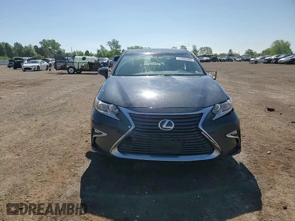 2016 Lexus ES 330 z VIN JTHBK1GG1G2227934, wystawiony jako Copart lot #57602665 z przebiegiem 131 686 mil mil oraz Szkoda całkowita • Salvage title. Historia ofert i sprzedaży dostępna na DreamBid. Obrazek 13.