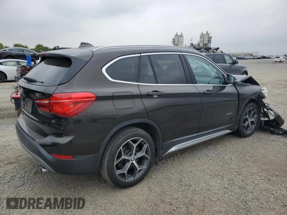 2018 BMW X1 xDrive28i с VIN WBXHT3C30J5K29979, выставлен на аукционе Copart как лот 58662505 с пробегом 61 461 миль миль и Списание • Salvage title. История ставок и продаж доступна на DreamBid. Изображение 3.