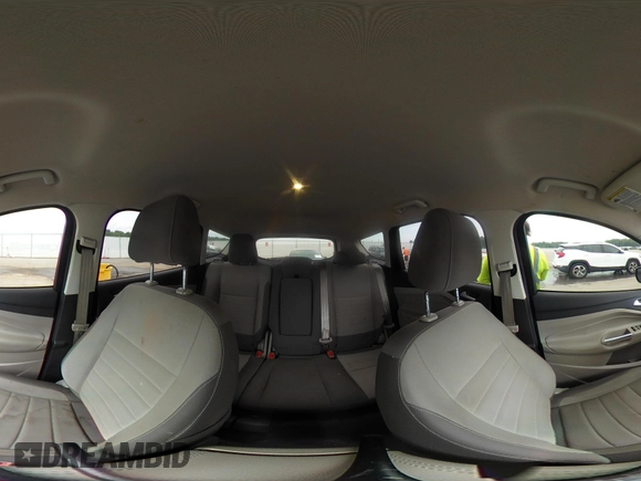 2016 Ford Escape SE z VIN 1FMCU0GX3GUC82461, wystawiony jako IAAI lot #42259207 z przebiegiem 138 939 mil mil oraz . Historia ofert i sprzedaży dostępna na DreamBid. Obrazek 18.