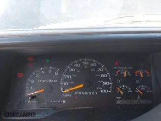 1999 Chevrolet Tahoe Z71 with VIN 1GNEK13R3XJ460393, listed as a IAAI auction lot 41773500 with 148,691 mi miles. Bid and sale history available at carsss.com. Image 7.