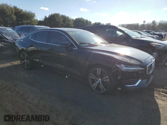 2019 Volvo S60 Inscription with VIN 7JRA22TL6KG014092, listed as a Copart auction lot 81351934 with 74,312 mi miles and Salvage Title. Bid and sale history available at carsss.com. Image 4.