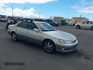 2001 Lexus ES 300 с VIN JT8BF28G010319872, выставлен на аукционе IAAI как лот 42853137 с пробегом 132 197 миль миль и . История ставок и продаж доступна на DreamBid. Изображение 1.