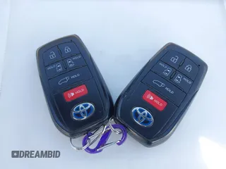 2021 Toyota Sienna XSE with VIN 5TDXRKEC9MS004991, listed as a IAAI auction lot 42177236 with 123,736 mi miles and . Bid and sale history available at DreamBid. Image 11.