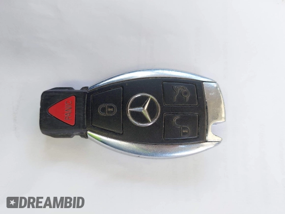 2010 Mercedes-Benz C-Class C 300 Sport with VIN WDDGF5EB8AR129840, listed as a IAAI auction lot 41643236 with 184,797 mi miles. Bid and sale history available at carsss.com. Image 11.