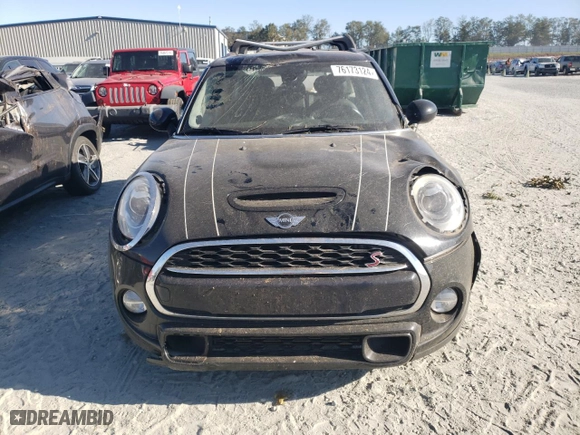2016 MINI Cooper Hardtop 4 Door S with VIN WMWXU3C5XG2D30948, listed as a Copart auction lot 76173124 with 70,483 mi miles and Salvage Title. Bid and sale history available at carsss.com. Image 5.