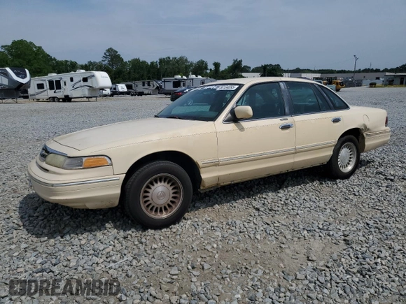 1996 Ford Crown Victoria LX с VIN 2FALP74W1TX192976, выставлен на аукционе Copart как лот 56104895 с пробегом 144 011 миль миль и Списание • Salvage title. История ставок и продаж доступна на DreamBid. Изображение 1.