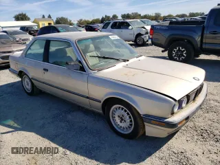 1987 BMW 3 Series 325 with VIN WBAAB5402H9699366, listed as a Copart auction lot 69994654 with 272,865 mi miles and Salvage Title. Bid and sale history available at carsss.com. Image 4.