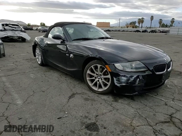 2008 BMW Z4 3.0i with VIN 4USBU33508LW74711, listed as a Copart auction lot 47768015 with 122,241 mi miles and Salvage title. Bid and sale history available at DreamBid. Image 11.