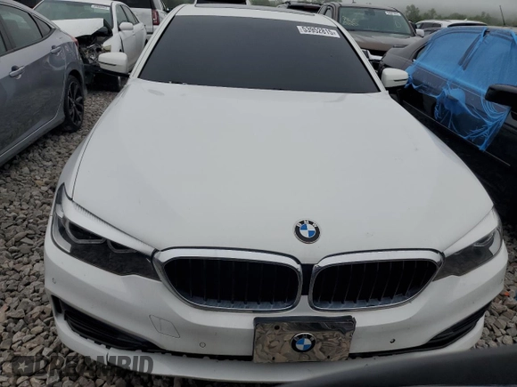 2018 BMW 5 Series 530i xDrive с VIN WBAJA7C50JWA73353, выставлен на аукционе Copart как лот 53952815 с пробегом 83 311 миль миль и Чистый • Clean title. История ставок и продаж доступна на DreamBid. Изображение 5.