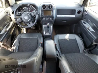 2014 Jeep Compass High Altitude with VIN 1C4NJCEA0ED529504, listed as a Copart auction lot 42349445 with 90,705 mi miles and Clean Title. Bid and sale history available at carsss.com. Image 8.