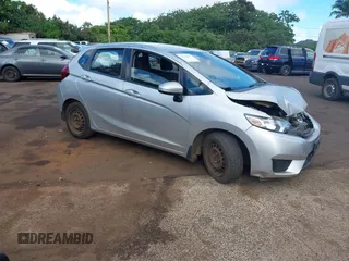 2015 Honda Fit LX with VIN 3HGGK5H58FM727710, listed as a IAAI auction lot 42208290 with 121,552 mi miles. Bid and sale history available at carsss.com. Image 1.