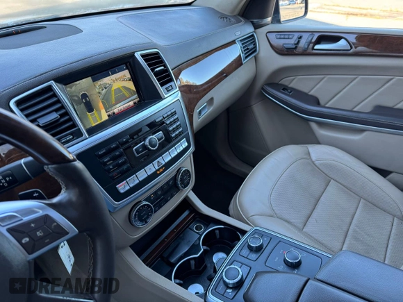 2013 Mercedes-Benz GL-Class GL 550 with VIN 4JGDF7DE8DA180001, listed as a Copart auction lot 44414375 with 181,044 mi miles and Clean Title. Bid and sale history available at carsss.com. Image 10.