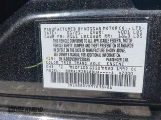 2021 Nissan Sentra SR with VIN 3N1AB8DVXMY238486, listed as a IAAI auction lot 42042979 with 94,550 mi miles and . Bid and sale history available at DreamBid. Image 9.