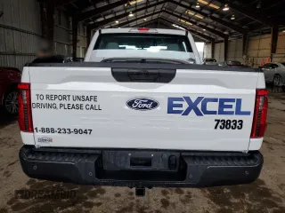 2024 Ford F-150 z VIN 1FTEW1K89RKD05902, wystawiony jako Copart lot #80158894 z przebiegiem 3 935 mil mil oraz Szkoda całkowita • Salvage title. Historia ofert i sprzedaży dostępna na DreamBid. Obrazek 6.