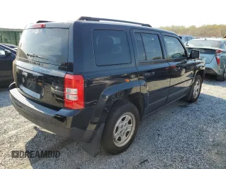 2014 Jeep Patriot Sport with VIN 1C4NJPBB4ED917176, listed as a Copart auction lot 50929685 with 101,851 mi miles and Salvage Title. Bid and sale history available at carsss.com. Image 3.