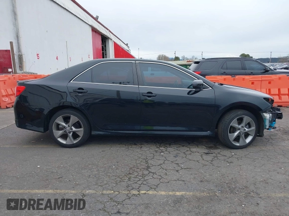 2012 Toyota Camry SE with VIN 4T1BK1FKXCU011825, listed as a IAAI auction lot 41643470 with 114,145 mi miles. Bid and sale history available at carsss.com. Image 14.