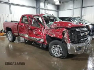 2019 Chevrolet Silverado 3500HD LTZ with VIN 1GC4KXEY1KF187526, listed as a Copart auction lot 77872454 with 32,368 mi miles and Salvage Title. Bid and sale history available at carsss.com. Image 4.